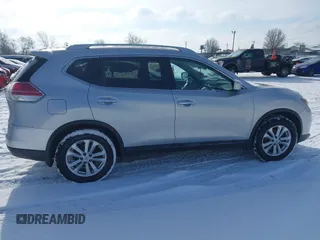 2015 Nissan Rogue SL with VIN 5N1AT2MT7FC758058, listed as a IAAI auction lot 41303736 with 43,649 mi miles. Bid and sale history available at carsss.com. Image 14.