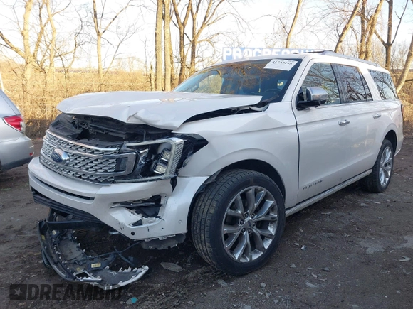 2018 Ford Expedition Max Platinum z VIN 1FMJK1MT3JEA09672, wystawiony jako IAAI lot #41747148 z przebiegiem 126 149 mil mil oraz . Historia ofert i sprzedaży dostępna na DreamBid. Obrazek 6.