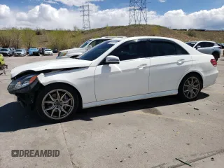 2014 Mercedes-Benz E 350 Luxury z VIN WDDHF8JB3EA919644, wystawiony jako Copart lot #55344465 z przebiegiem 122 714 mil mil oraz Nie do naprawy • Non repairable. Historia ofert i sprzedaży dostępna na DreamBid. Obrazek 1.