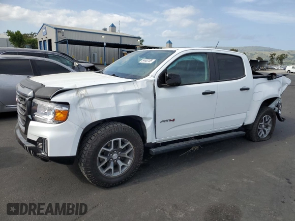 2022 GMC Canyon 4WD AT4 z VIN 1GTG6FEN0N1164841, wystawiony jako Copart lot #54440155 z przebiegiem 31 658 mil mil oraz Szkoda całkowita • Salvage title. Historia ofert i sprzedaży dostępna na DreamBid. Obrazek 1.
