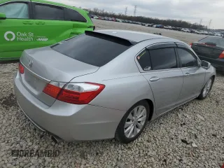 2013 Honda Accord Sdn EX-L with VIN 1HGCR2F84DA116170, listed as a Copart auction lot 72301833 with 148,514 mi miles and Salvage Title. Bid and sale history available at carsss.com. Image 3.