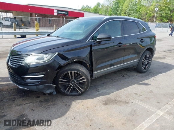 2017 Lincoln MKC Reserve with VIN 5LMTJ3DH9HUL21768, listed as a IAAI auction lot 42081970 with 84,798 mi miles and . Bid and sale history available at DreamBid. Image 19.