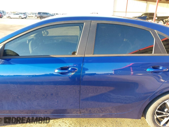 2022 Kia Forte LXS with VIN 3KPF24AD0NE472873, listed as a IAAI auction lot 41359704 with 58,822 mi miles and . Bid and sale history available at DreamBid. Image 14.