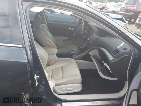 2011 Acura TSX z VIN JH4CU2F64BC015724, wystawiony jako IAAI lot #42271007 z przebiegiem 108 063 mil mil oraz . Historia ofert i sprzedaży dostępna na DreamBid. Obrazek 5.