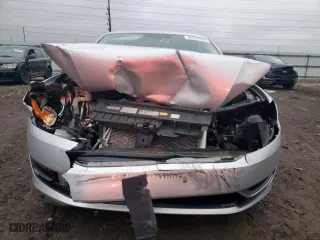 2014 Volkswagen Passat SE w/Sunroof with VIN 1VWBS7A33EC051984, listed as a Copart auction lot 85201944 with 89,312 mi miles and Salvage Title. Bid and sale history available at carsss.com. Image 5.