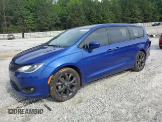 2019 Chrysler Pacifica Touring Plus z VIN 2C4RC1FG5KR732819, wystawiony jako Copart lot #57215975 z przebiegiem 60 312 mil mil oraz Szkoda całkowita • Salvage title. Historia ofert i sprzedaży dostępna na DreamBid. Obrazek 1.