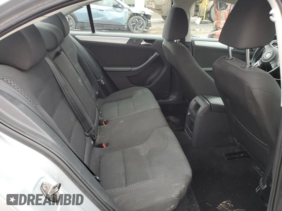 2013 Volkswagen Jetta SE z VIN 3VWBX7AJ5DM381039, wystawiony jako Copart lot #49706665 z przebiegiem 197 370 mil mil oraz Szkoda całkowita • Salvage title. Historia ofert i sprzedaży dostępna na DreamBid. Obrazek 10.