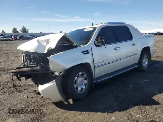 2007 Cadillac Escalade EXT with VIN 3GYFK62827G145910, listed as a Copart auction lot 50456145 with 162,445 mi miles and Salvage Title. Bid and sale history available at carsss.com. Image 1.