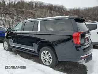 2022 GMC Yukon XL Denali with VIN 1GKS2JKL9NR173720, listed as a Copart auction lot 44750685 with 41,573 mi miles and Clean Title. Bid and sale history available at carsss.com. Image 2.