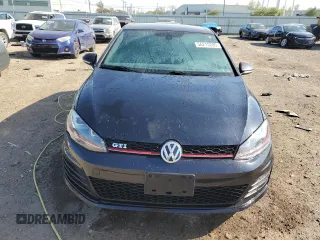 2017 Volkswagen GTI S z VIN 3VW547AU6HM026810, wystawiony jako Copart lot #56215205 z przebiegiem 66 486 mil mil oraz Szkoda całkowita • Salvage title. Historia ofert i sprzedaży dostępna na DreamBid. Obrazek 5.