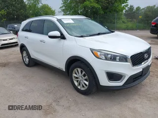 2017 Kia Sorento LX z VIN 5XYPGDA57HG216333, wystawiony jako IAAI lot #42524652 z przebiegiem 214 700 mil mil oraz . Historia ofert i sprzedaży dostępna na DreamBid. Obrazek 1.