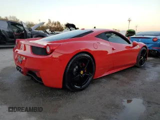 2010 Ferrari 458 Italia z VIN ZFF67NFA8A0176042, wystawiony jako Copart lot #74711994 z przebiegiem 13 056 mil mil oraz Nie do naprawy. Historia ofert i sprzedaży dostępna na DreamBid. Obrazek 3.