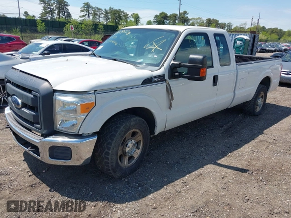 2015 Ford F-250 XLT z VIN 1FT7X2A6XFEB14897, wystawiony jako IAAI lot #42218738 z przebiegiem Nie podano mil oraz . Historia ofert i sprzedaży dostępna na DreamBid. Obrazek 17.