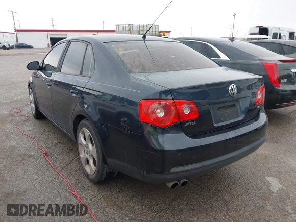 2008 Volkswagen Jetta S z VIN 3VWJM71K68M071159, wystawiony jako IAAI lot #42268102 z przebiegiem 159 231 mil mil oraz . Historia ofert i sprzedaży dostępna na DreamBid. Obrazek 3.