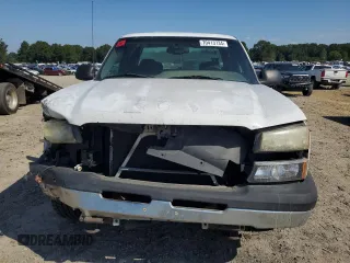 2003 Chevrolet Silverado 1500 with VIN 2GCEC19V031109634, listed as a Copart auction lot 70413734 with 392,365 mi miles and Salvage Title. Bid and sale history available at carsss.com. Image 5.