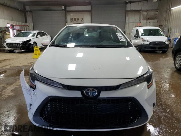 2022 Toyota Corolla LE with VIN 5YFEPMAE2NP298812, listed as a Copart auction lot 52388785 with 85,621 mi miles and Salvage Title. Bid and sale history available at carsss.com. Image 5.