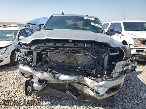 2022 Ram 2500 Big Horn z VIN 3C6UR5ML2NG183873, wystawiony jako Copart lot #66753104 z przebiegiem 33 093 mil mil oraz Szkoda całkowita • Salvage title. Historia ofert i sprzedaży dostępna na DreamBid. Obrazek 5.