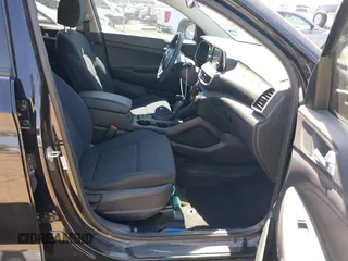 2021 Hyundai Tucson Value z VIN KM8J33A42MU309431, wystawiony jako IAAI lot #42016097 z przebiegiem Nie podano mil oraz . Historia ofert i sprzedaży dostępna na DreamBid. Obrazek 5.