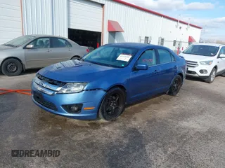 2010 Ford Fusion SE with VIN 3FAHP0HG5AR275077, listed as a IAAI auction lot 41754390 with 211,181 mi miles. Bid and sale history available at carsss.com. Image 2.