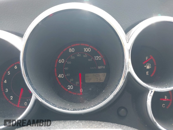 2004 Pontiac Vibe with VIN 5Y2SL62874Z415386, listed as a IAAI auction lot 41937096 with 140,613 mi miles. Bid and sale history available at carsss.com. Image 7.