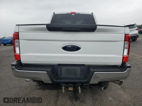 2018 Ford F-250 XL with VIN 1FT7W2B68JED04577, listed as a Copart auction lot 62562155 with 80,457 mi miles and Salvage title. Bid and sale history available at DreamBid. Image 6.