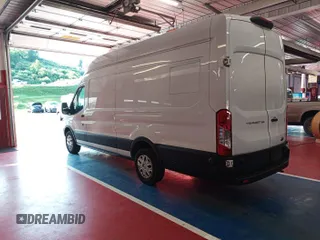 2019 Ford Transit с VIN 1FTBW3XM1KKA29208, выставлен на аукционе IAAI как лот 42631265 с пробегом 215 367 миль миль и . История ставок и продаж доступна на DreamBid. Изображение 38.