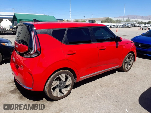 2024 Kia Soul GT-Line with VIN KNDJ53AU7R7220264, listed as a Copart auction lot 57336194 with 9,010 mi miles and Salvage Title. Bid and sale history available at carsss.com. Image 3.