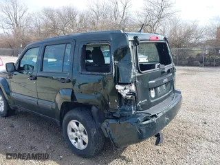 2011 Jeep Liberty Sport 70th Anniversary with VIN 1J4PN2GK4BW560391, listed as a IAAI auction lot 41918406 with 133,391 mi miles. Bid and sale history available at carsss.com. Image 6.