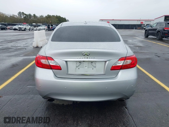 2013 Infiniti M with VIN JN1BY1AP4DM513899, listed as a IAAI auction lot 41854573 with 202,480 mi miles and . Bid and sale history available at carsss.com. Image 16.