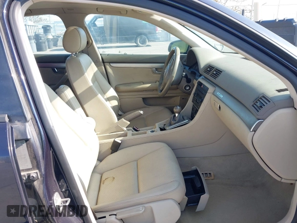 2002 Audi A4 с VIN WAULC58E32A129166, выставлен на аукционе IAAI как лот 42381790 с пробегом 101 985 миль миль и . История ставок и продаж доступна на DreamBid. Изображение 5.