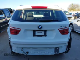 2017 BMW X3 xDrive28i z VIN 5UXWX9C50H0T08829, wystawiony jako IAAI lot #41815714 z przebiegiem 79 120 mil mil oraz . Historia ofert i sprzedaży dostępna na DreamBid. Obrazek 17.