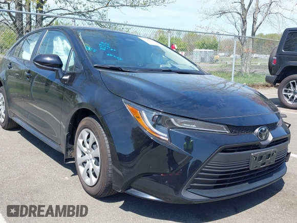 2024 Toyota Corolla LE with VIN JTDB4MEE2R3021601, listed as a IAAI auction lot 42102801 with 18,803 mi miles and . Bid and sale history available at DreamBid. Image 1.