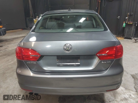 2011 Volkswagen Jetta SE с VIN 3VWBZ7AJ2BM326488, выставлен на аукционе IAAI как лот 41440467 с пробегом 179 888 миль миль и . История ставок и продаж доступна на DreamBid. Изображение 16.
