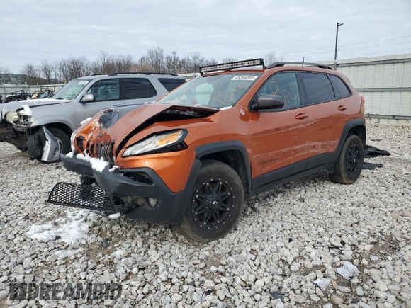 2016 Jeep Cherokee Trailhawk z VIN 1C4PJMBB5GW299512, wystawiony jako Copart lot #45356355 z przebiegiem Nie podano mil oraz Szkoda całkowita • Salvage title. Historia ofert i sprzedaży dostępna na DreamBid. Obrazek 1.