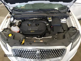 2019 Lincoln MKC Select with VIN 5LMCJ2D90KUL25654, listed as a Copart auction lot 56461185 with 56,296 mi miles and Salvage title. Bid and sale history available at DreamBid. Image 12.