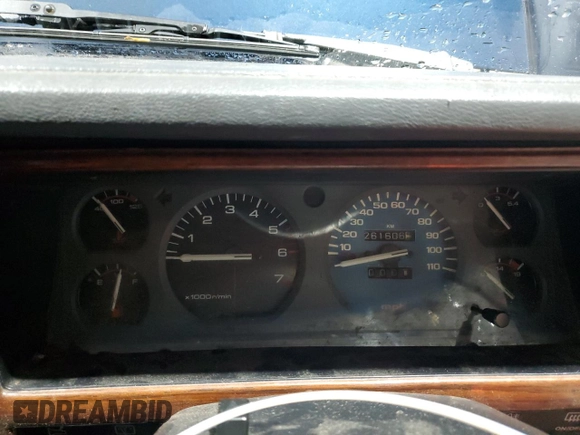 1995 Jeep Cherokee z VIN 1J4FN78S7SL537213, wystawiony jako Copart lot #58700105 z przebiegiem 261 606 mil mil oraz Szkoda całkowita • Salvage title. Historia ofert i sprzedaży dostępna na DreamBid. Obrazek 9.