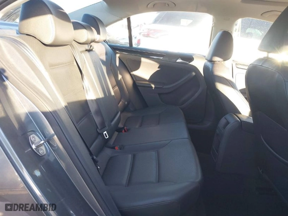 2017 Volkswagen Jetta 1.8T SEL with VIN 3VWL17AJ6HM281074, listed as a IAAI auction lot 41400192 with 43,407 mi miles. Bid and sale history available at carsss.com. Image 8.