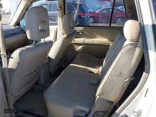 2003 Suzuki XL-7 Touring with VIN JS3TX92V734100178, listed as a IAAI auction lot 41386492 with 91,912 mi miles. Bid and sale history available at carsss.com. Image 8.