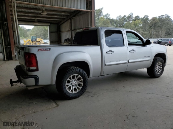 2013 GMC Sierra 1500 SLT with VIN 3GTP2WE24DG103610, listed as a Copart auction lot 77355784 with 278,236 mi miles and Salvage Title. Bid and sale history available at carsss.com. Image 3.