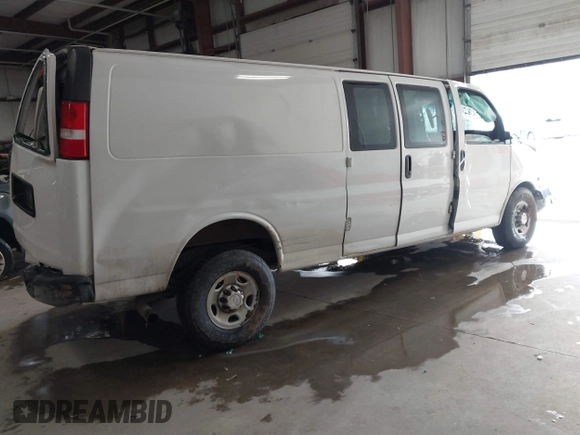 2016 Chevrolet Express Cargo Van with VIN 1GCWGBFF9G1176398, listed as a IAAI auction lot 41338842 with 329,520 mi miles. Bid and sale history available at carsss.com. Image 4.