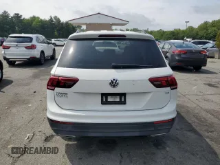 2018 Volkswagen Tiguan S z VIN 3VV1B7AX1JM072635, wystawiony jako Copart lot #58413425 z przebiegiem 79 514 mil mil oraz Szkoda całkowita • Salvage title. Historia ofert i sprzedaży dostępna na DreamBid. Obrazek 6.