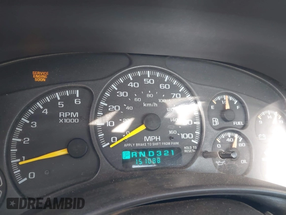 1999 GMC New Sierra 1500 SLE with VIN 1GTEK14T4XE539051, listed as a IAAI auction lot 41472124 with 151,088 mi miles. Bid and sale history available at carsss.com. Image 7.