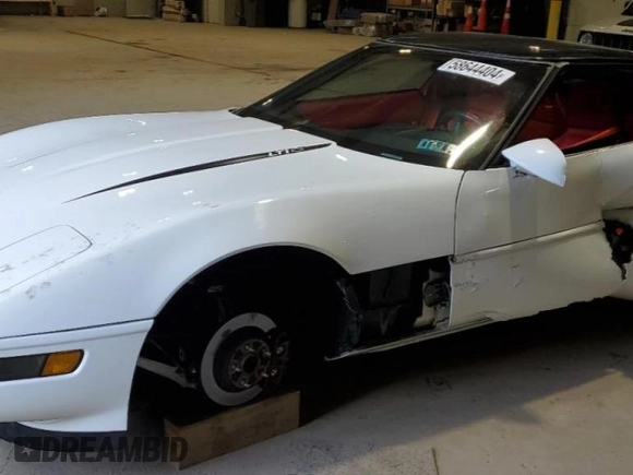 1993 Chevrolet Corvette with VIN 1G1YY23P7P5107956, listed as a Copart auction lot 58644404 with 0 mi miles and Salvage Title. Bid and sale history available at carsss.com. Image 1.