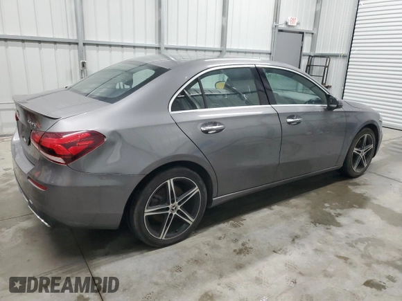 2019 Mercedes-Benz A 220 with VIN WDD3G4FB4KW021724, listed as a Copart auction lot 43903215 with 77,724 mi miles and Clean Title. Bid and sale history available at DreamBid. Image 3.