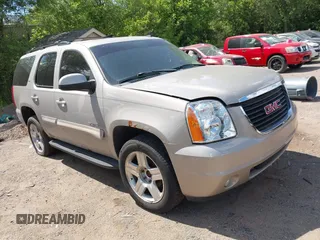 2008 GMC Yukon SLT 4SB z VIN 1GKFK13018J175244, wystawiony jako IAAI lot #42684196 z przebiegiem Nie podano mil oraz . Historia ofert i sprzedaży dostępna na DreamBid. Obrazek 1.