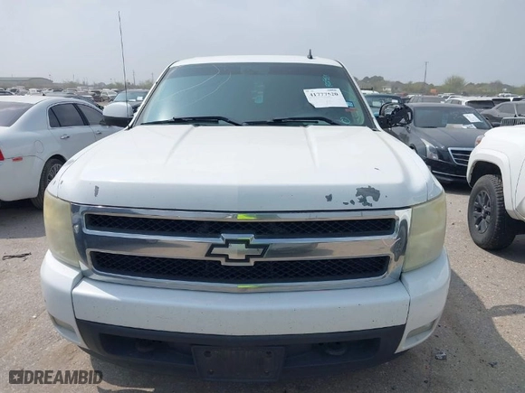 2008 Chevrolet Silverado 1500 LTZ with VIN 3GCEC13J88G286789, listed as a IAAI auction lot 41777520 with 315,993 mi miles. Bid and sale history available at carsss.com. Image 12.