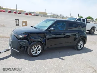 2024 Kia Soul LX with VIN KNDJ23AU5R7897712, listed as a IAAI auction lot 42027847 with 31,621 mi miles. Bid and sale history available at carsss.com. Image 14.