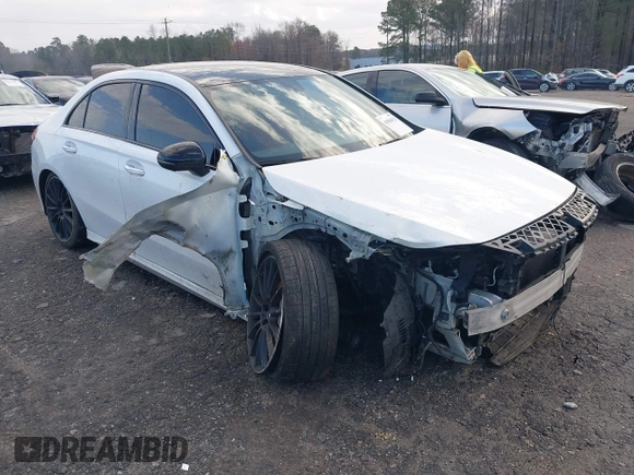 2021 Mercedes-Benz A 35 AMG z VIN W1K3G5BB6MJ307912, wystawiony jako IAAI lot #41804931 z przebiegiem 78 532 mil mil oraz . Historia ofert i sprzedaży dostępna na DreamBid. Obrazek 1.