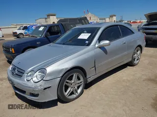 2008 Mercedes-Benz CLK 350 with VIN WDBTJ56H38F258699, listed as a IAAI auction lot 41781579 with 166,754 mi miles and . Bid and sale history available at DreamBid. Image 2.