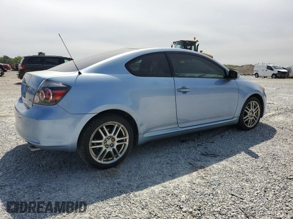 2008 Scion tC Spec z VIN JTKDE167480224714, wystawiony jako Copart lot #52895175 z przebiegiem 214 018 mil mil oraz Szkoda całkowita • Salvage title. Historia ofert i sprzedaży dostępna na DreamBid. Obrazek 3.